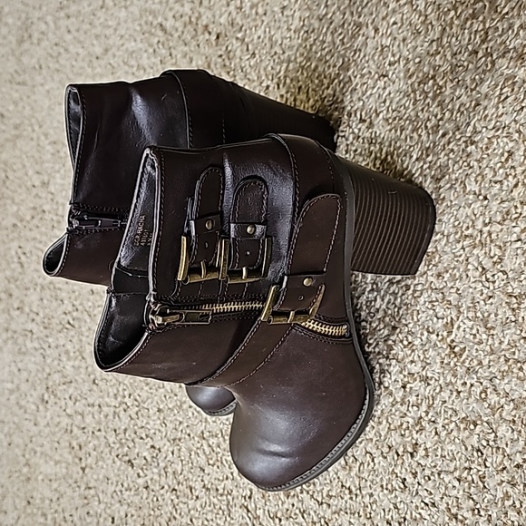 Booties - Picture 2 of 3